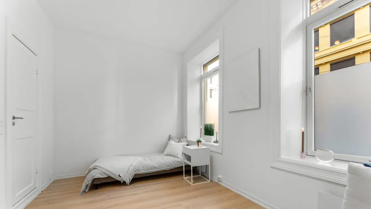 2026 Guide to Laying Vinyl Plank Flooring in Bedrooms
