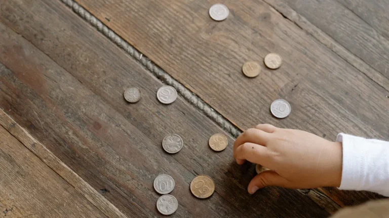 Tips for Saving on Vinyl Plank Flooring Labor Expenses