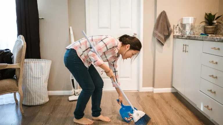 Tips for Managing Vinyl Plank Flooring Costs with Temperature Fluctuations
