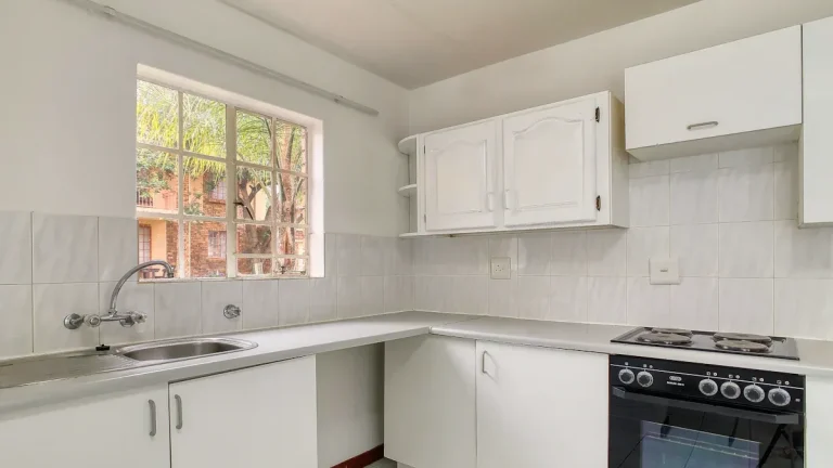 How to Prevent Water Damage with Polish Vinyl Plank Flooring in Kitchens