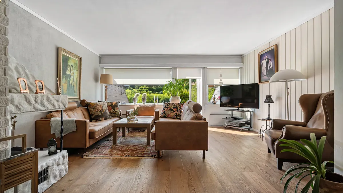 Simple Ways to Prevent Fading When Installing Vinyl Flooring in Bright Spaces